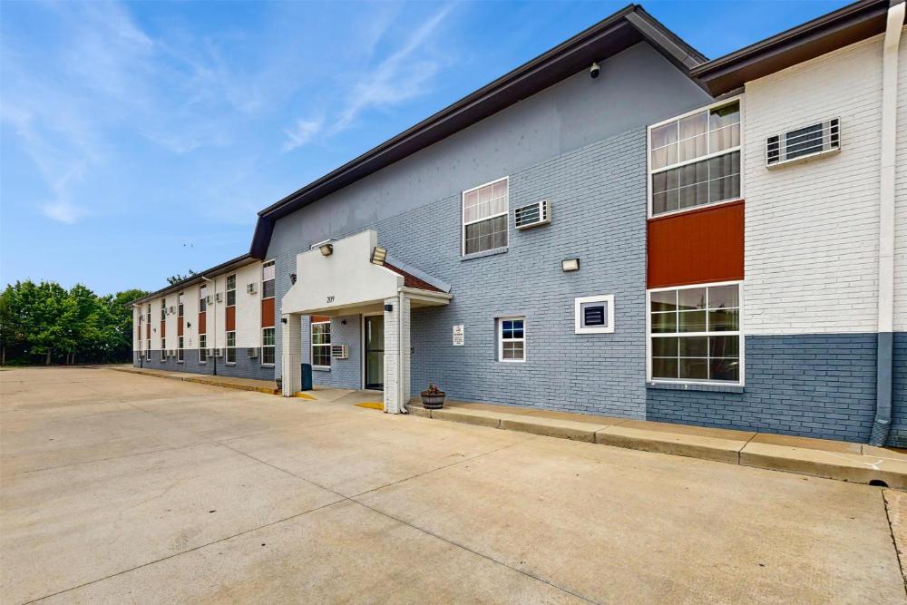 Red Lion Inn & Suites Olathe Kansas City